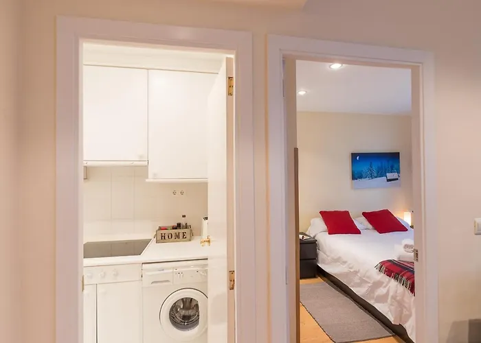 By Pirineos 360 - Sencillo Y Fresco - Ideal Parejas Lägenhet