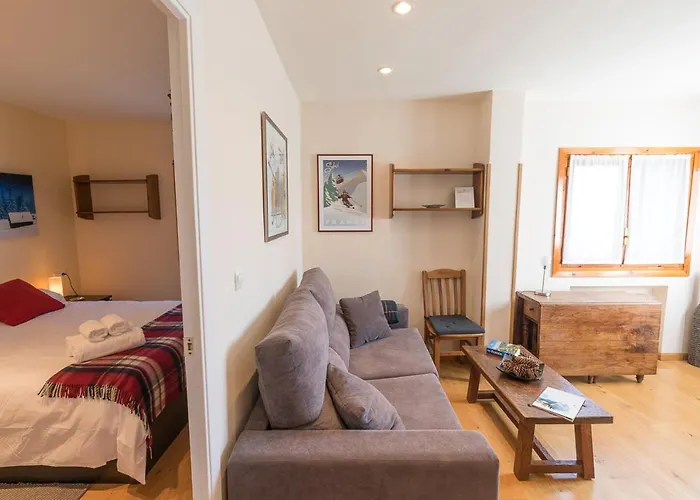 By Pirineos 360 - Sencillo Y Fresco - Ideal Parejas * Formigal